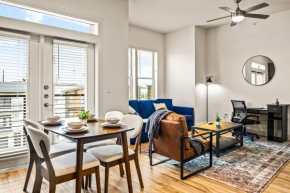 Luxurious New Unit 1Bd1Ba Pool Golf Sim
